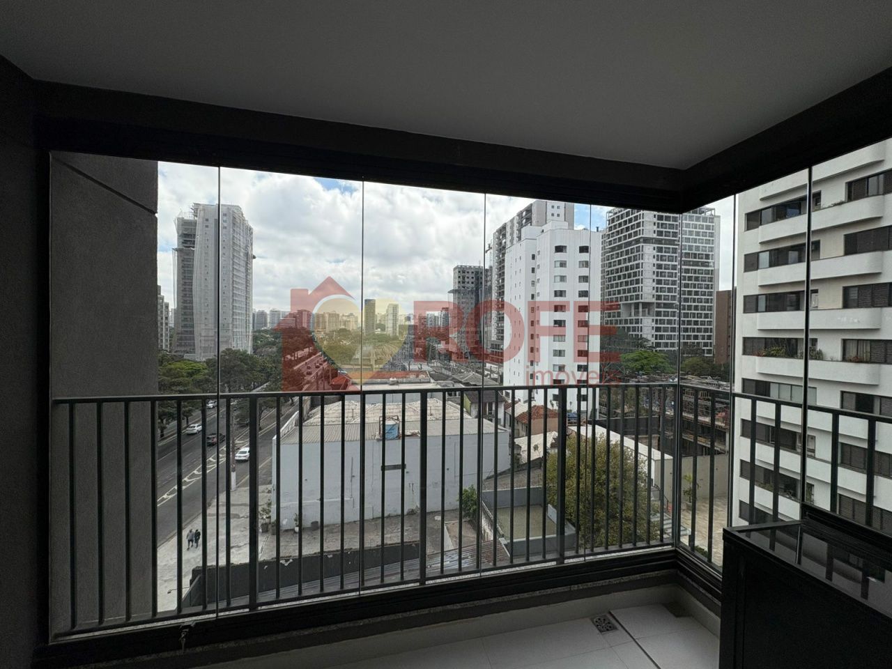 Foto 4 - RF44487