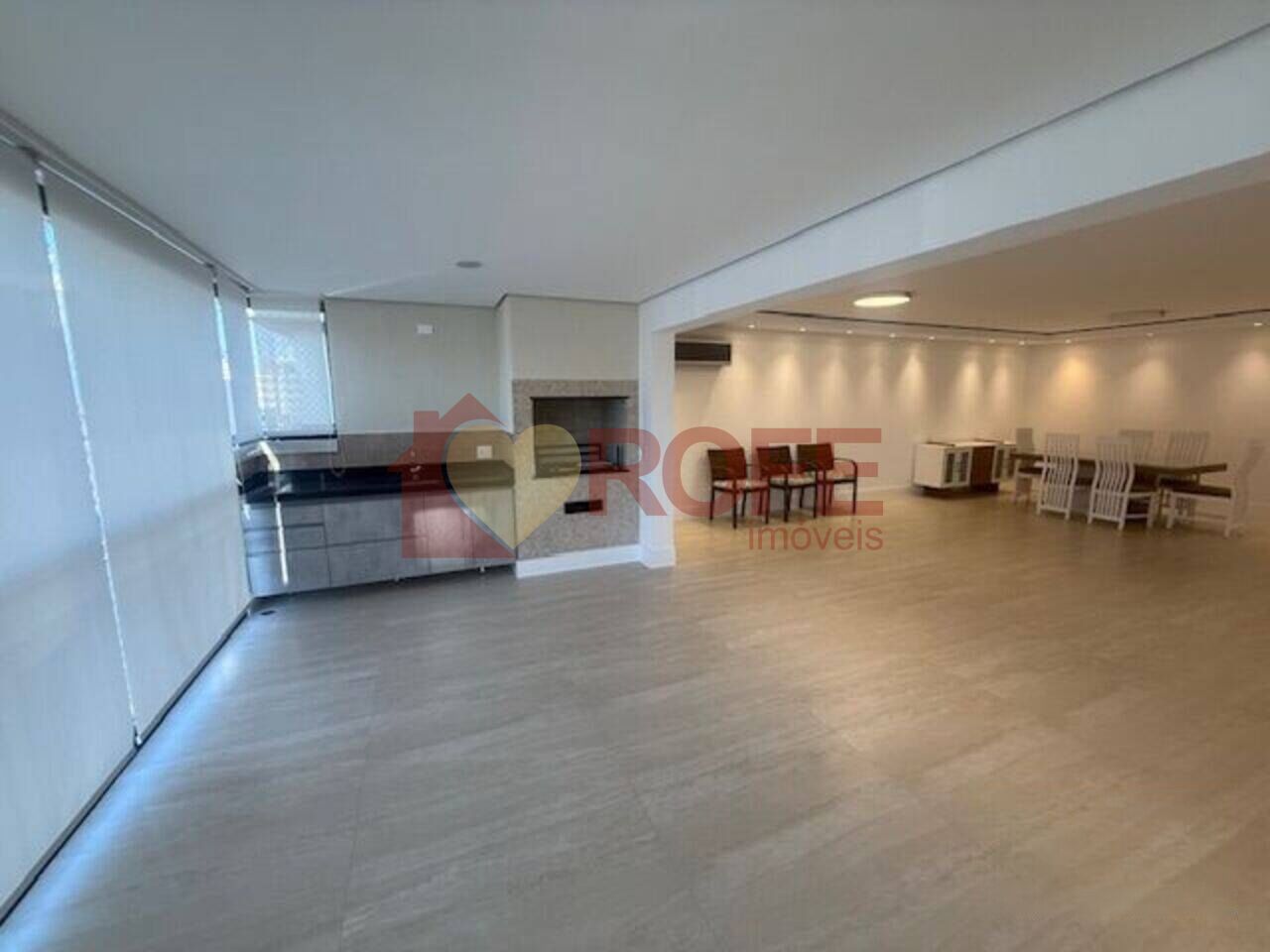 Foto 4 - RF44498