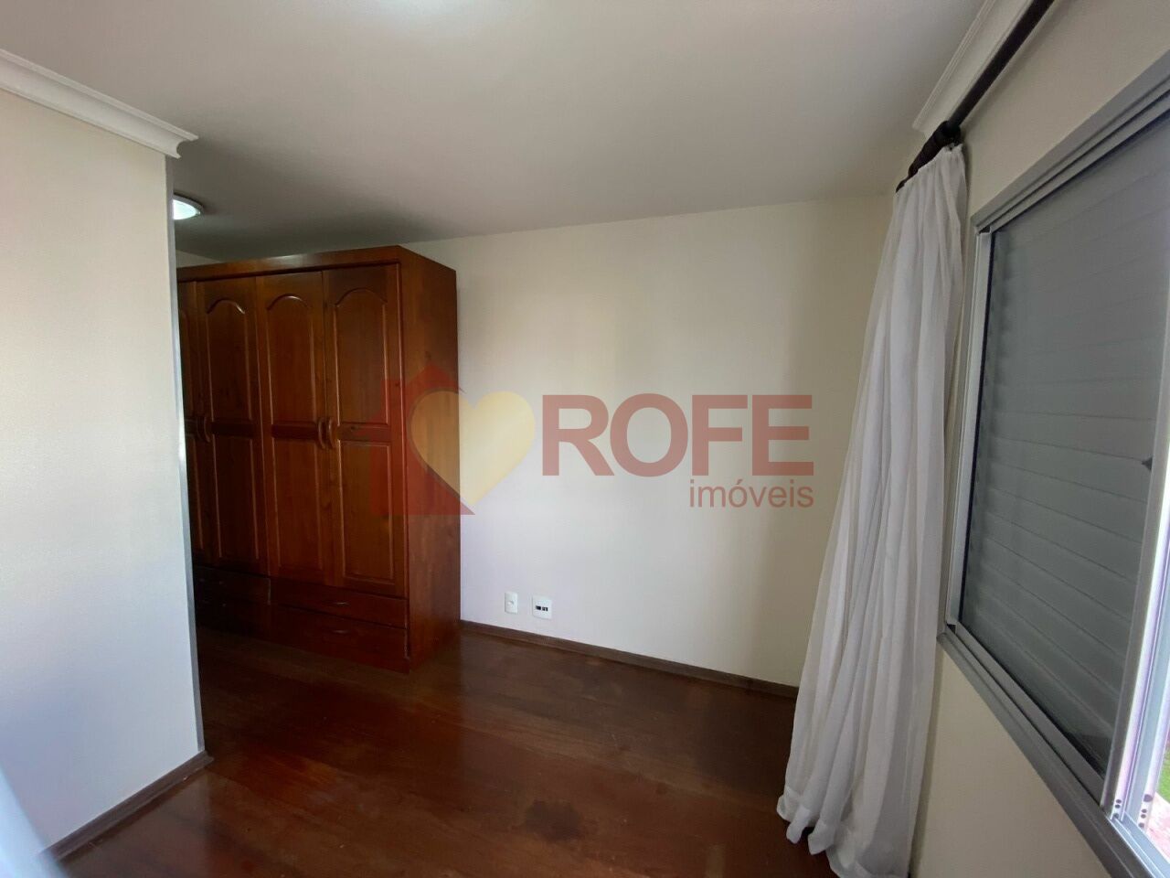 Foto 14 - RF44527