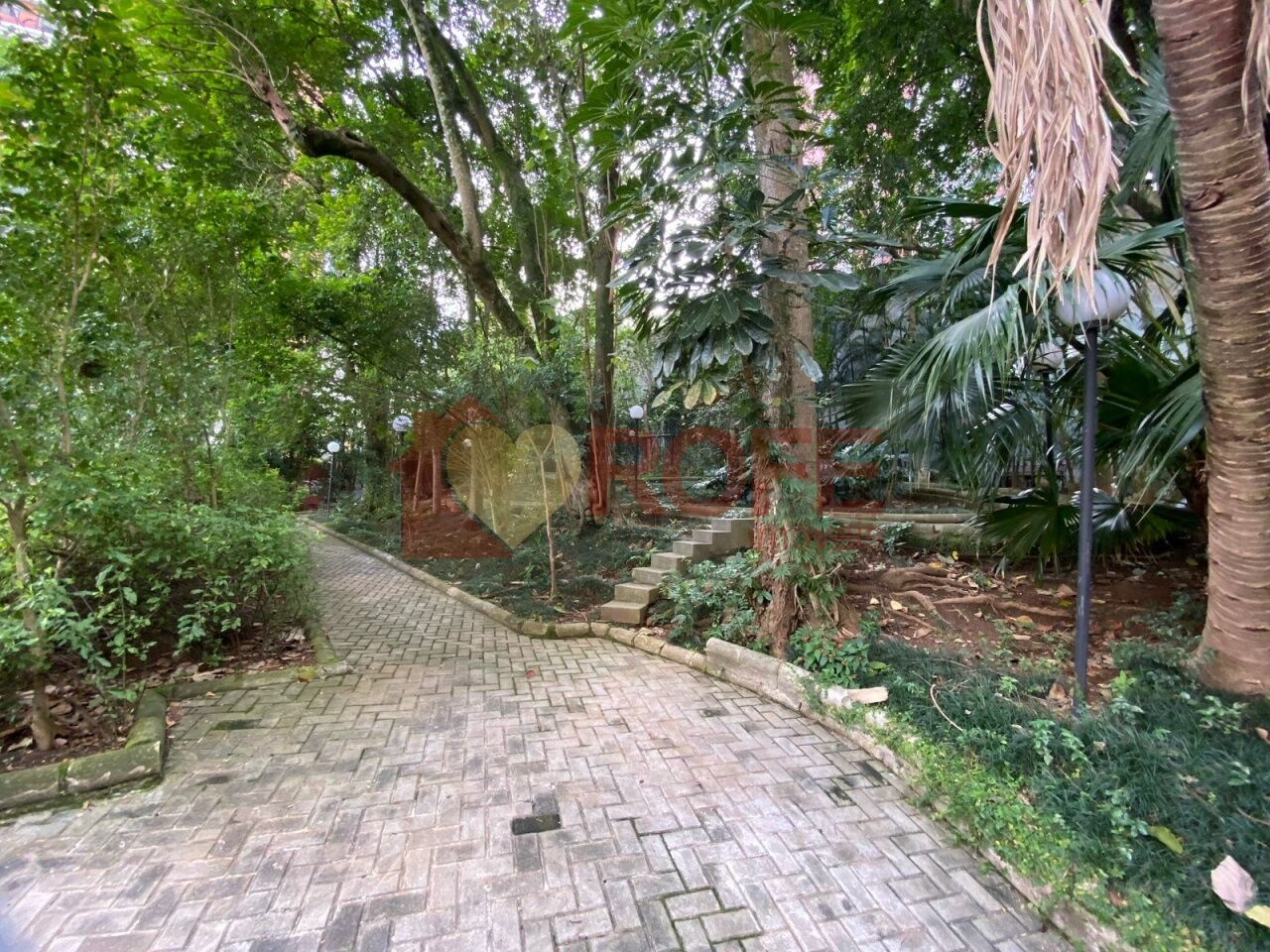 Foto 27 - RF44527