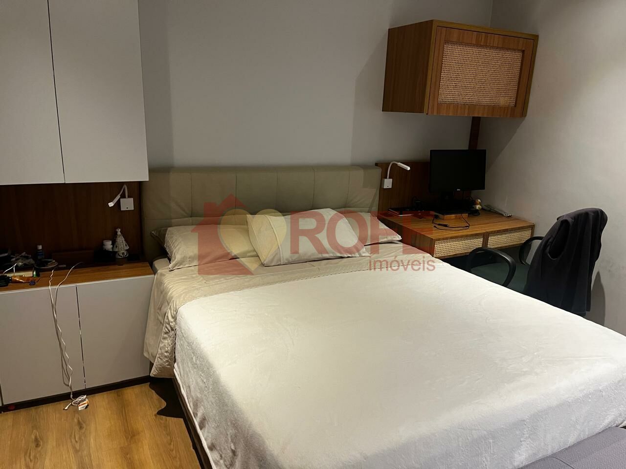Foto 8 - RF44533