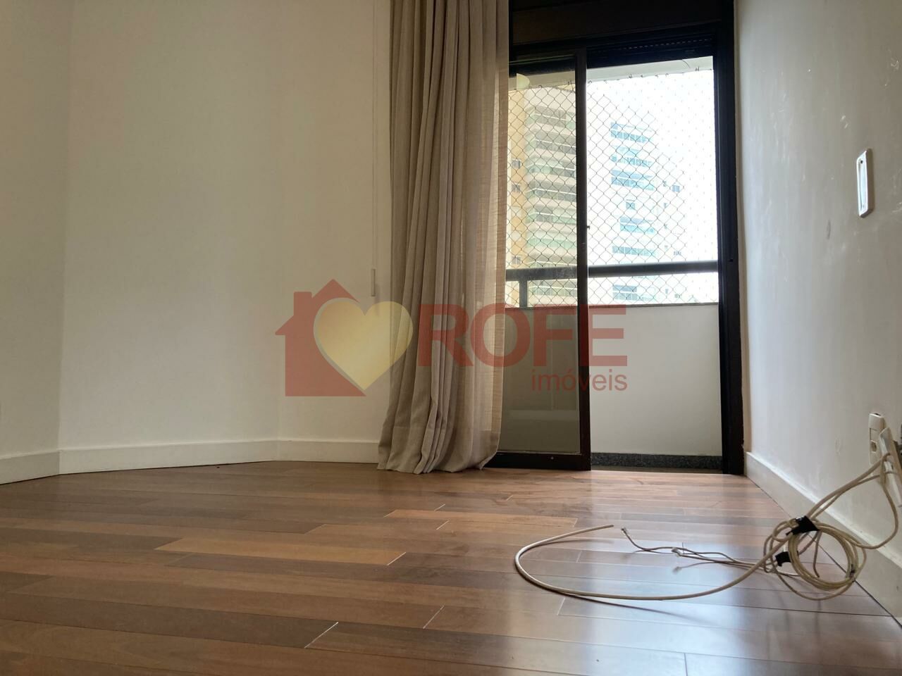 Foto 9 - RF44554