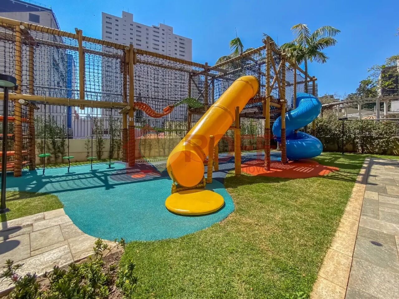 Foto 47 - RF44569