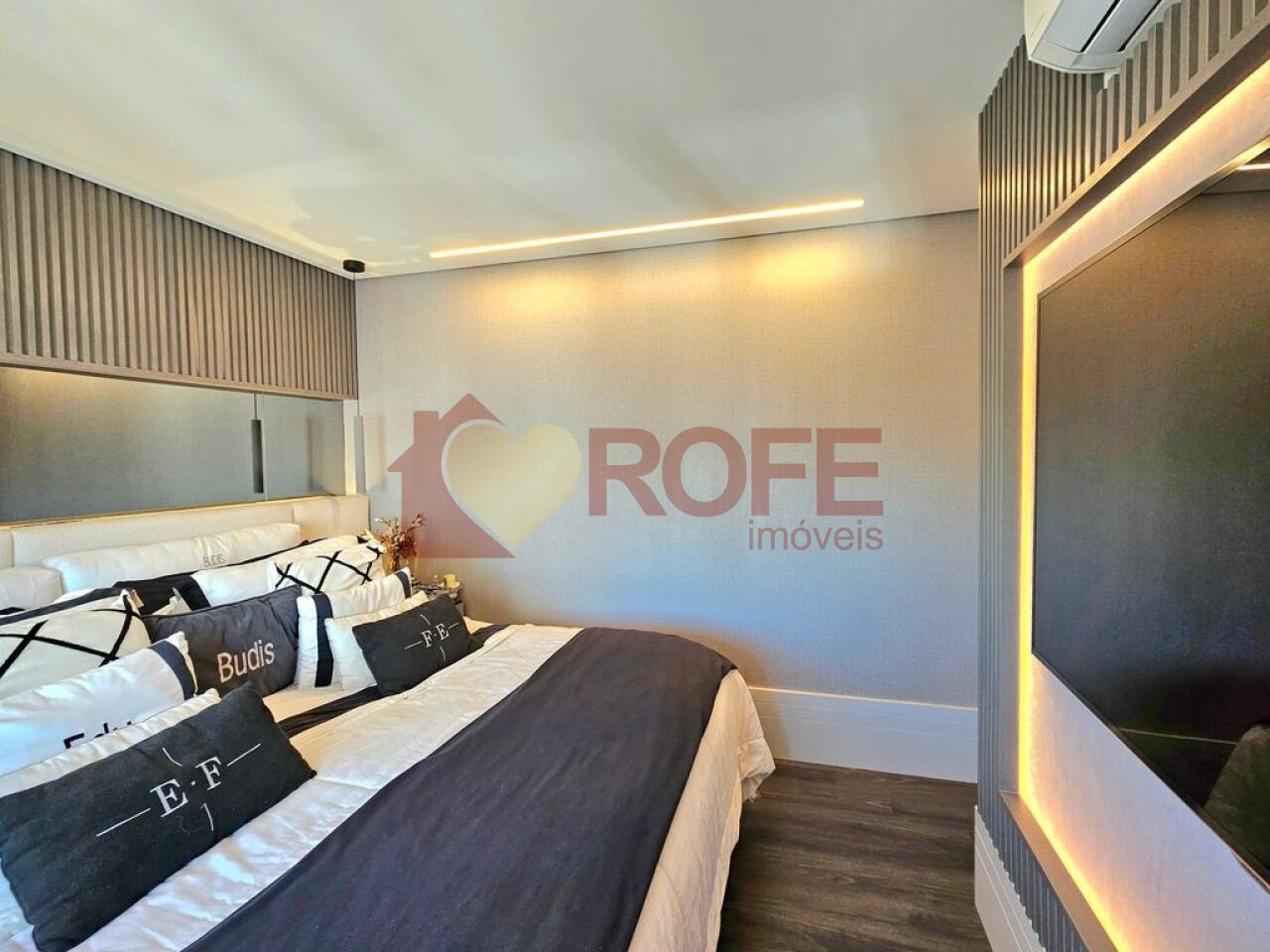 Foto 14 - RF44572