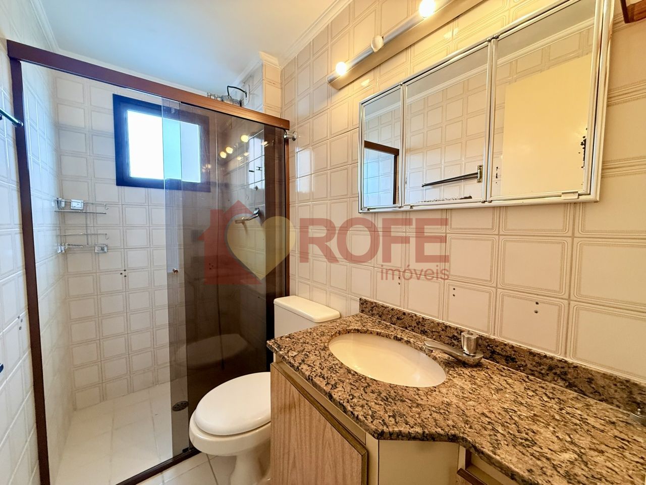 Foto 10 - RF44595
