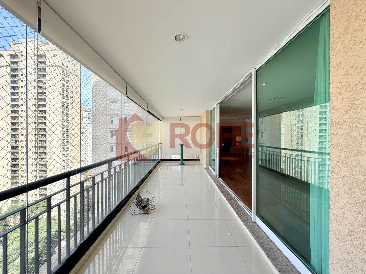 Foto 8 - RF44681