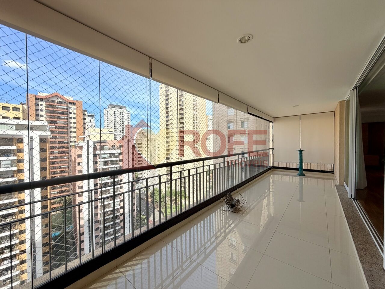 Foto 4 - RF44681