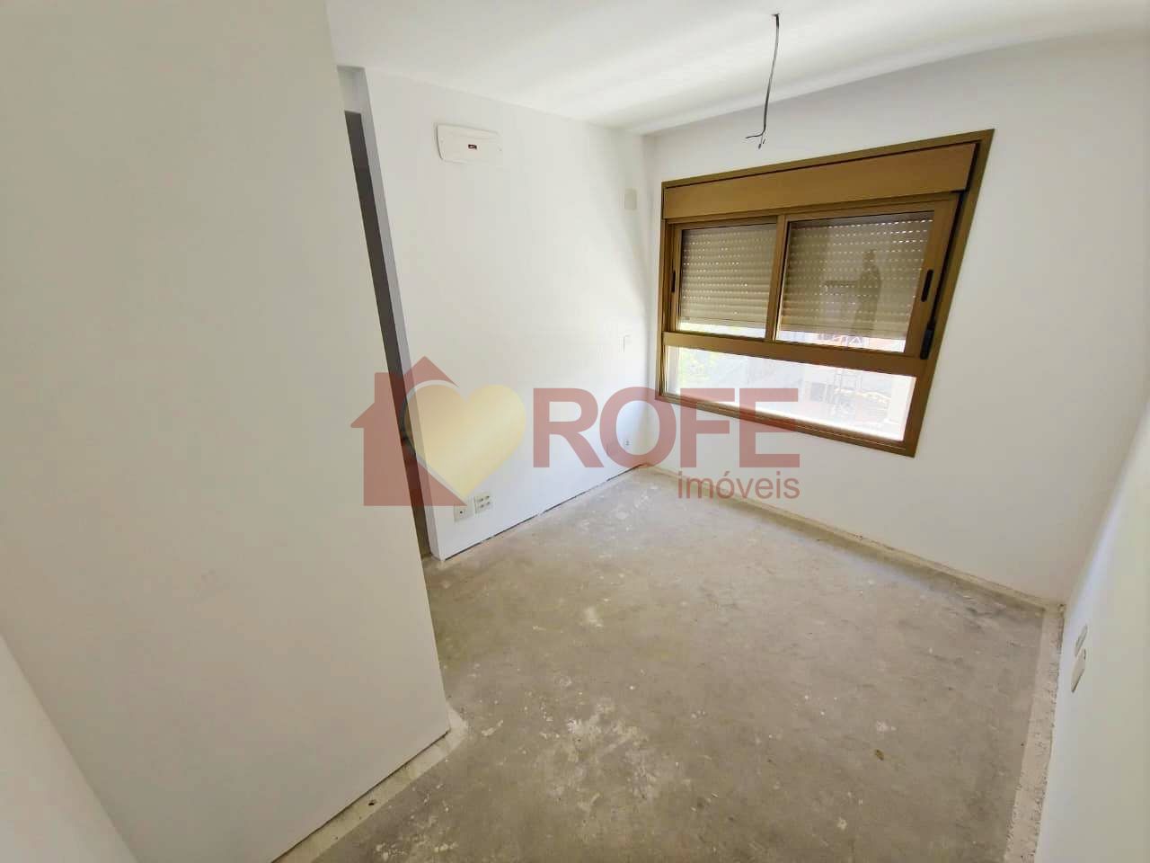 Foto 3 - RF44723