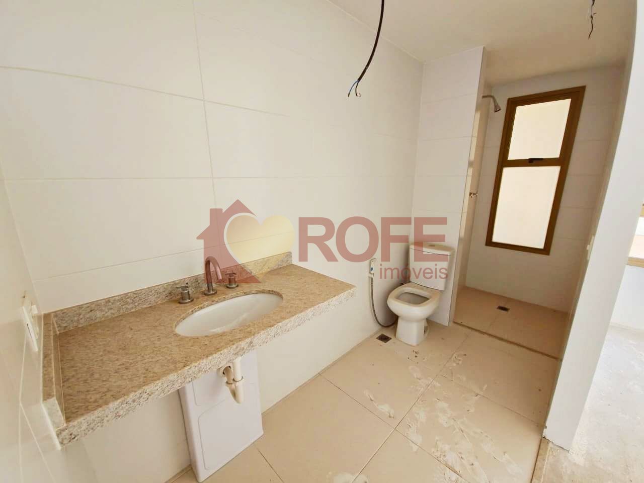 Foto 15 - RF44723