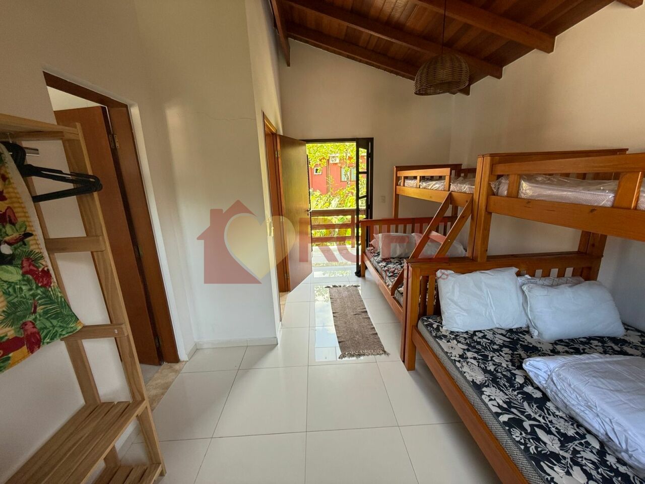 Foto 5 - RF44726