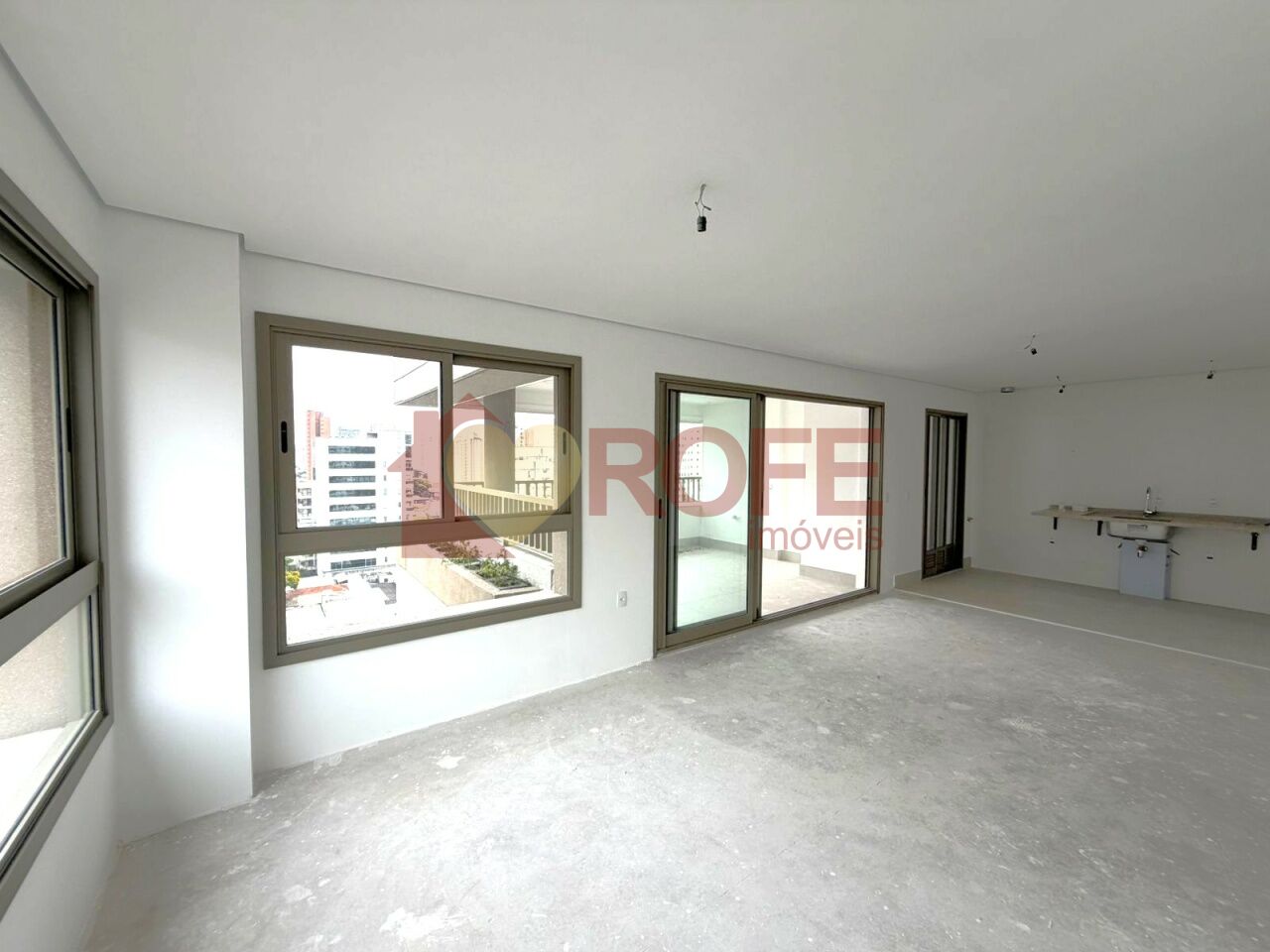 Foto 5 - RF44743