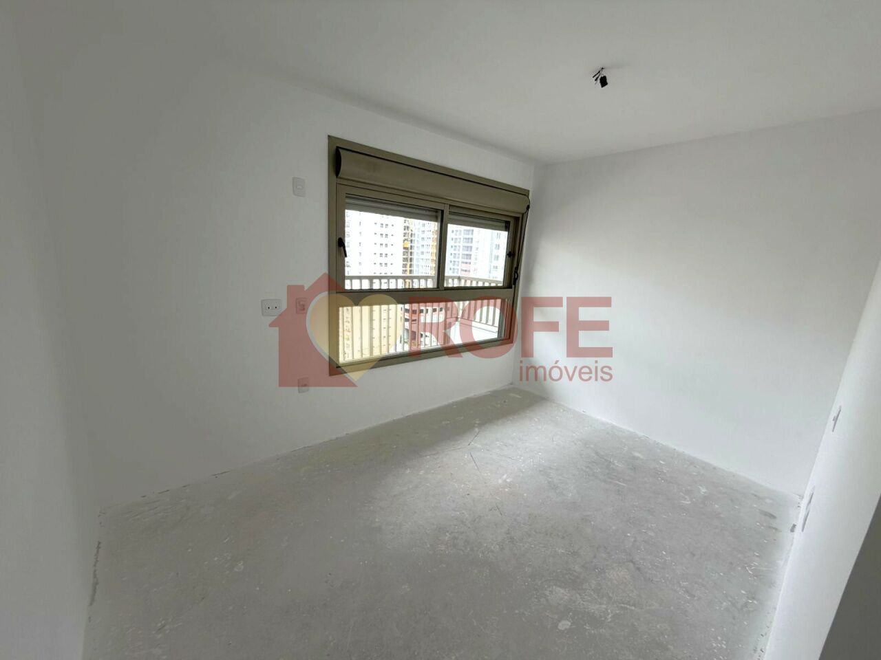 Foto 21 - RF44743