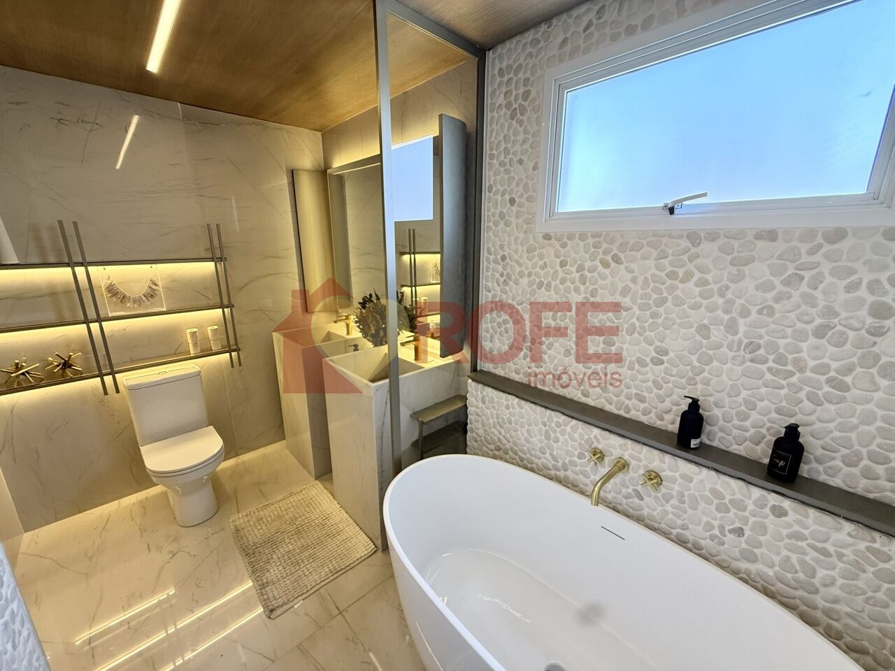 Foto 27 - RF44800
