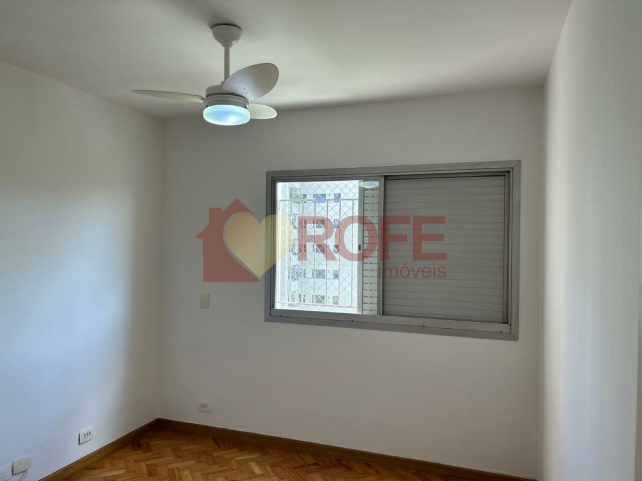 Foto 13 - RF44805