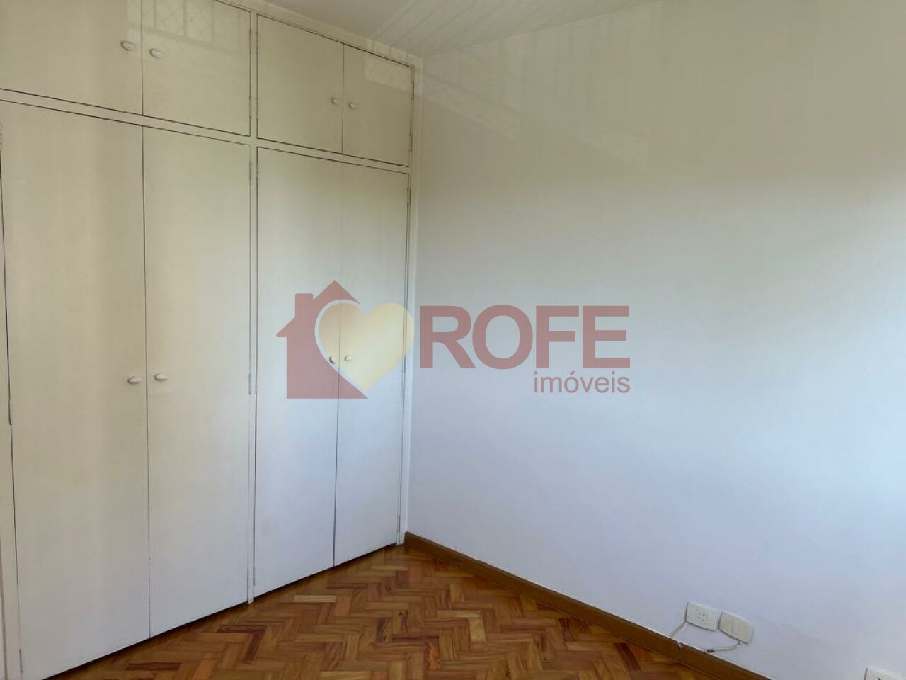 Foto 15 - RF44805