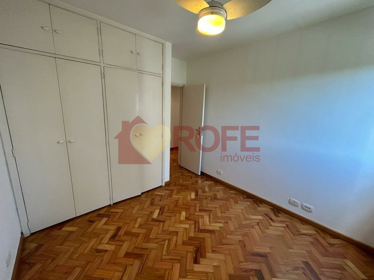Foto 19 - RF44805