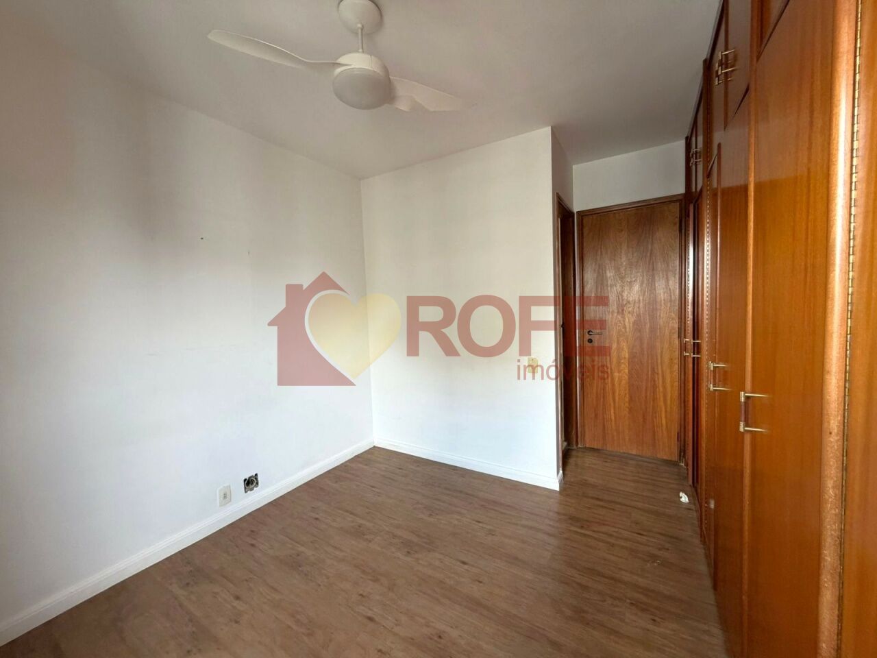 Foto 13 - RF44808