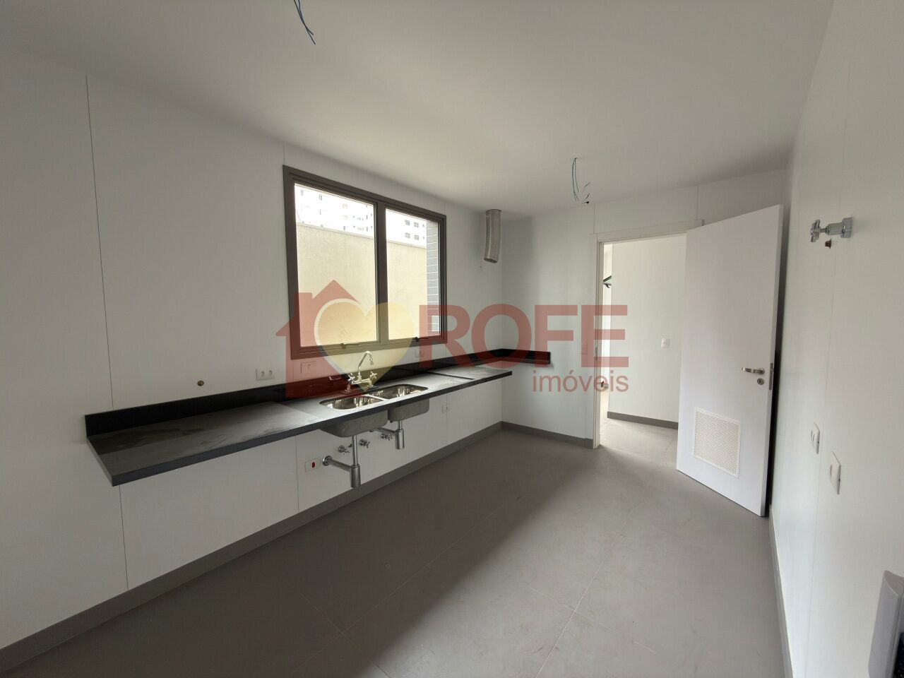 Foto 4 - RF44816