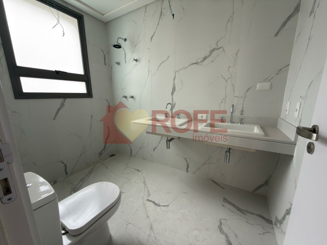 Foto 14 - RF44816