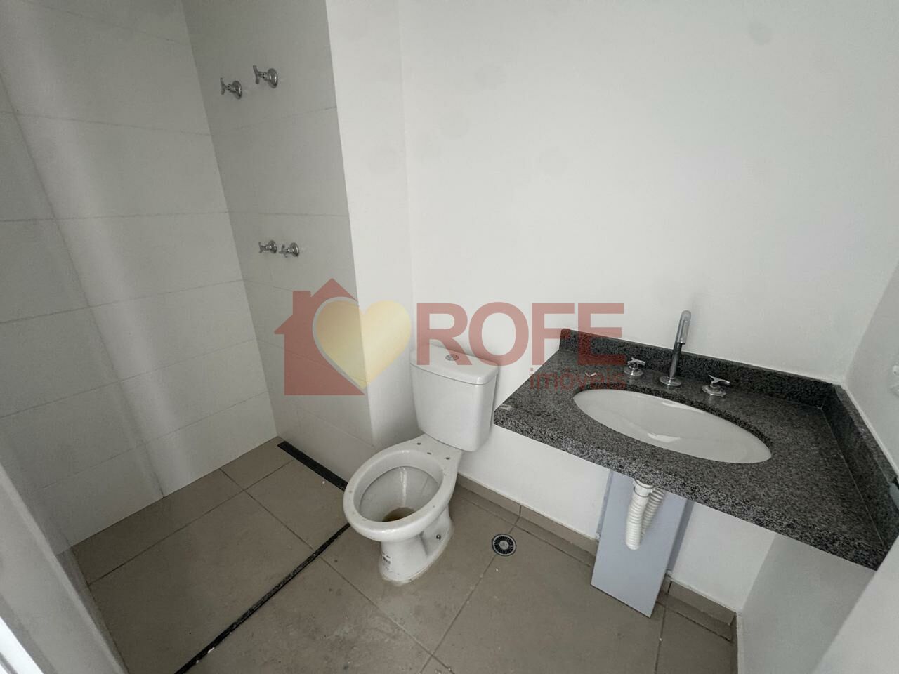 Foto 6 - RF44828