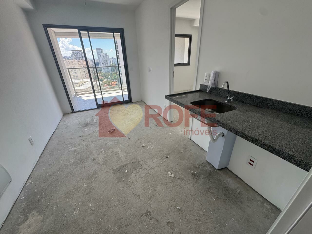 Foto 4 - RF44837