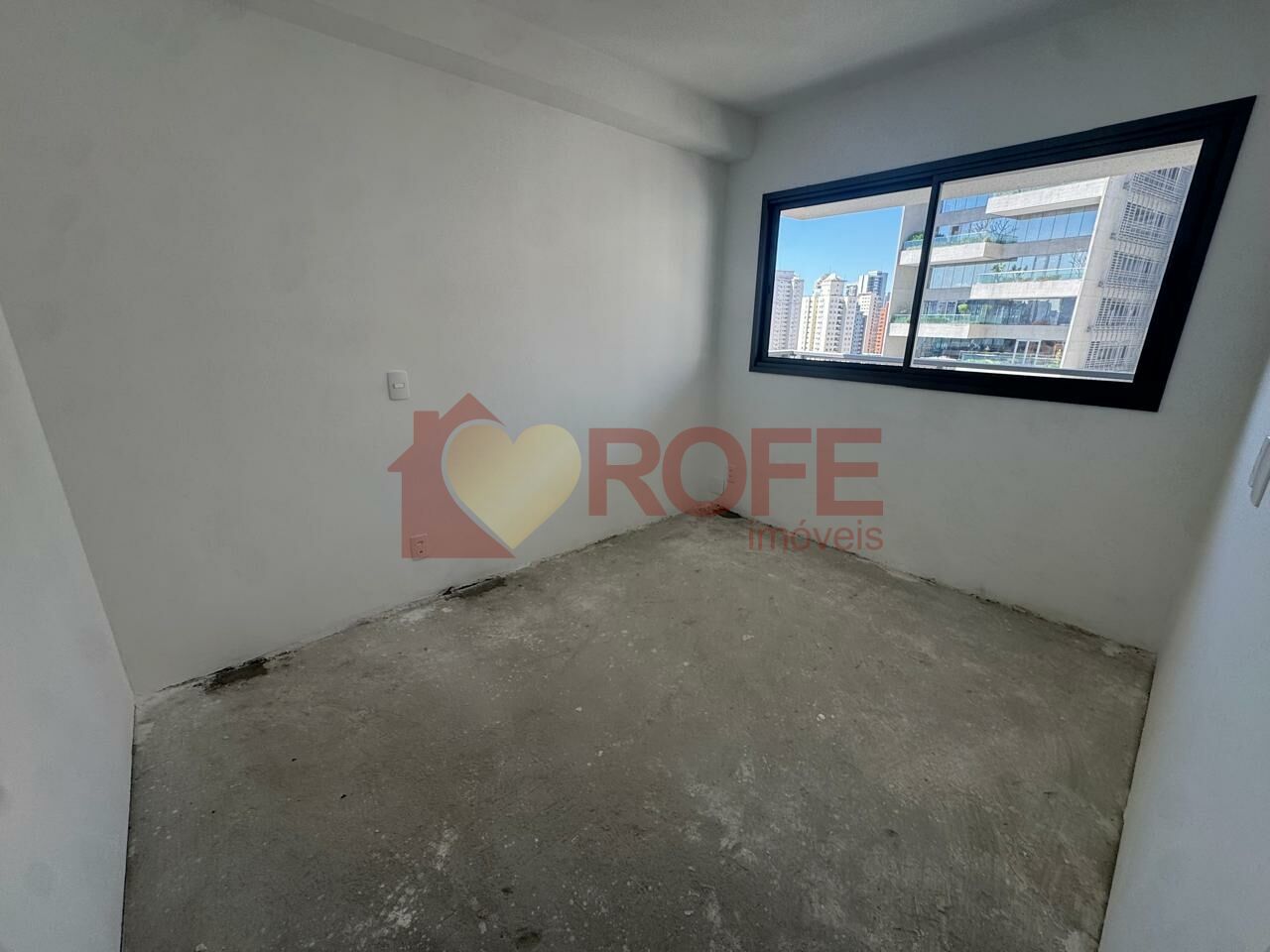 Foto 4 - RF44839