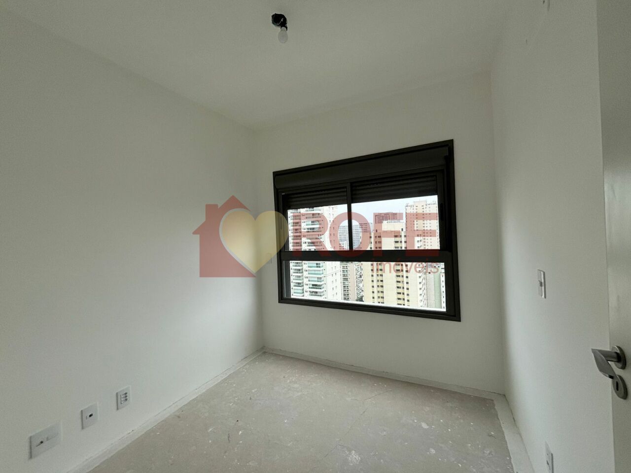 Foto 12 - RF44840