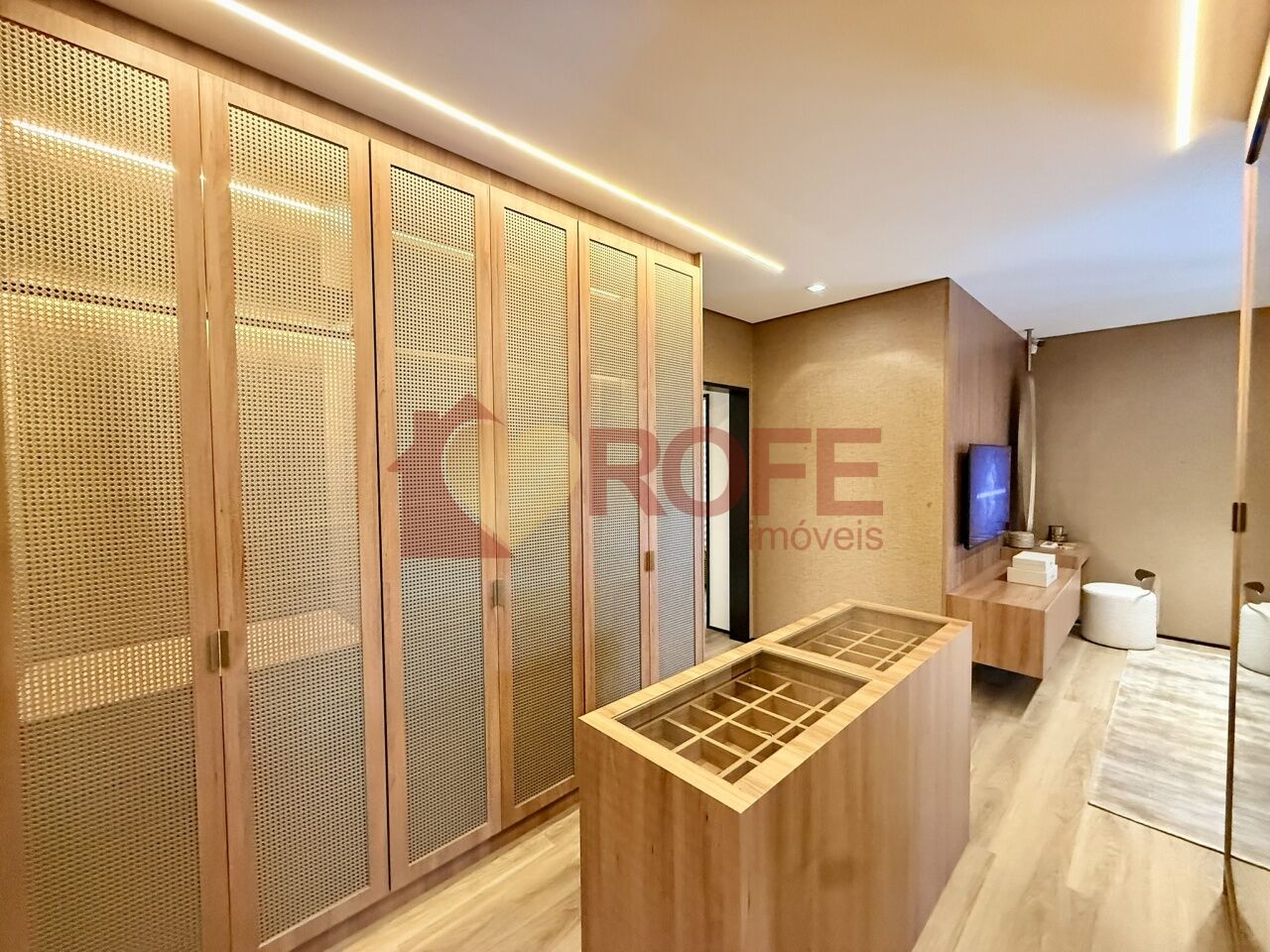Foto 27 - RF44872
