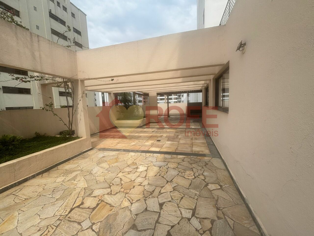 Foto 12 - RF44876