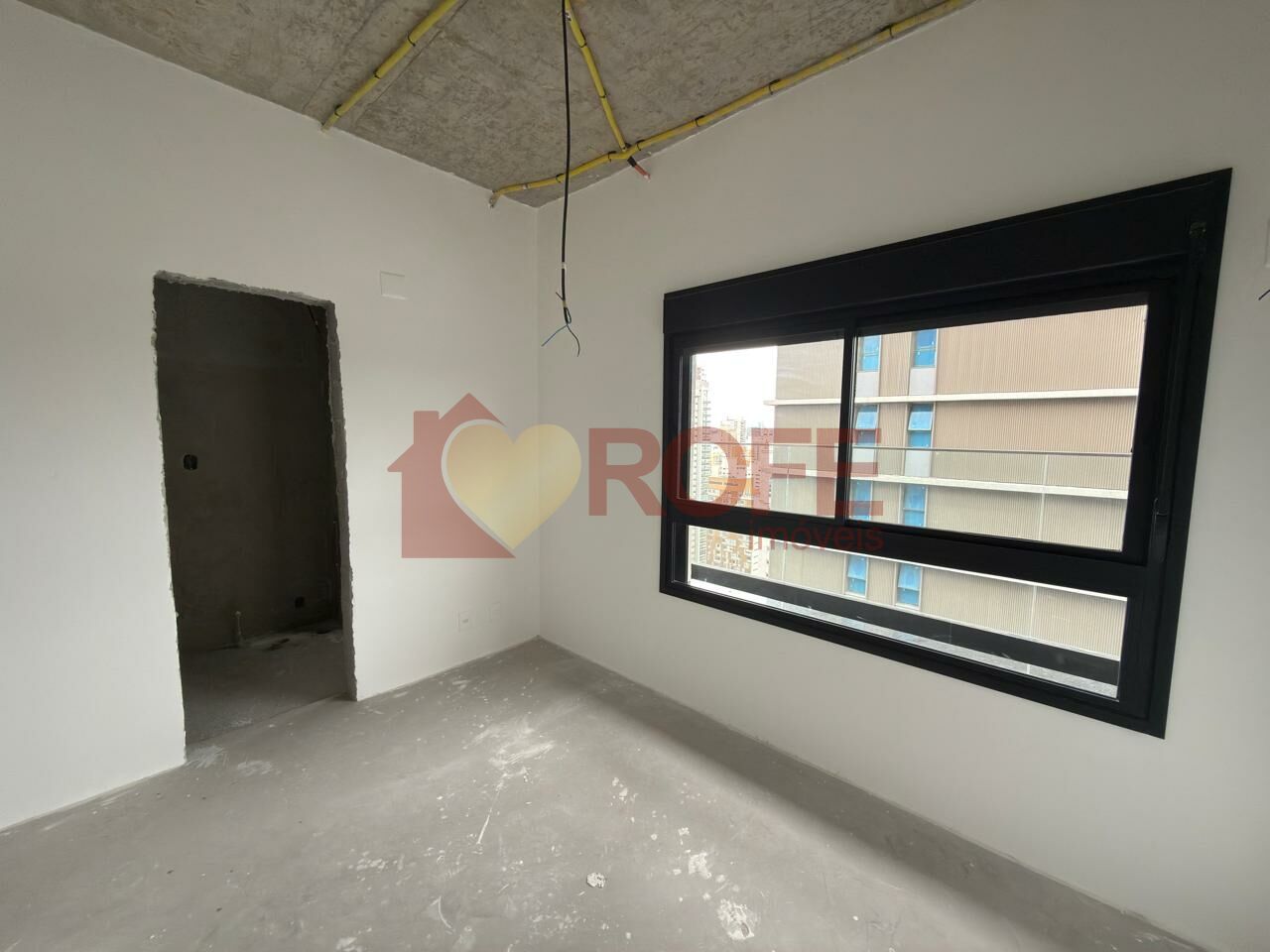 Foto 11 - RF44946