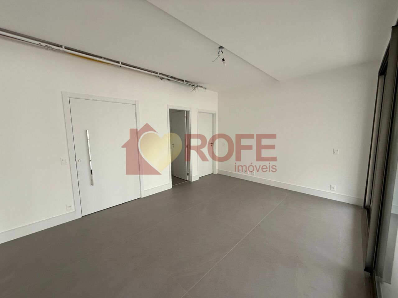 Foto 7 - RF44947