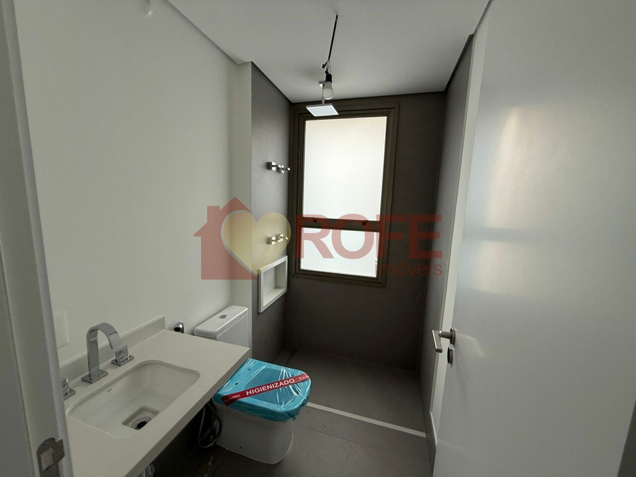 Foto 13 - RF44947