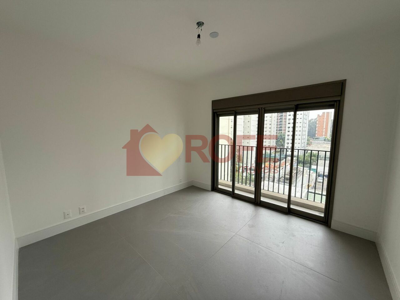 Foto 21 - RF44947
