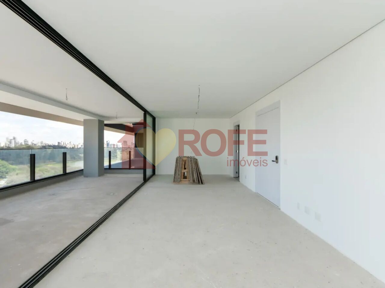 Foto 8 - RF44954