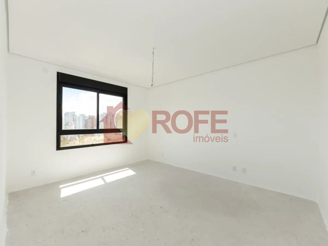 Foto 12 - RF44954