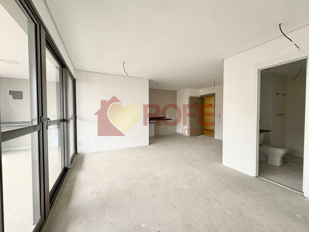 Foto 3 - RF44979