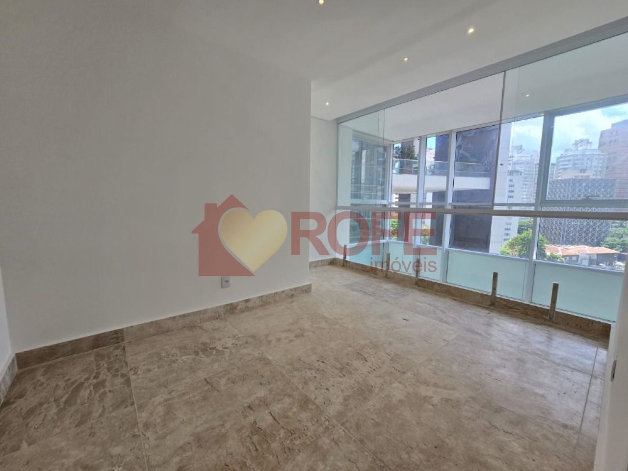 Foto 9 - RF4502