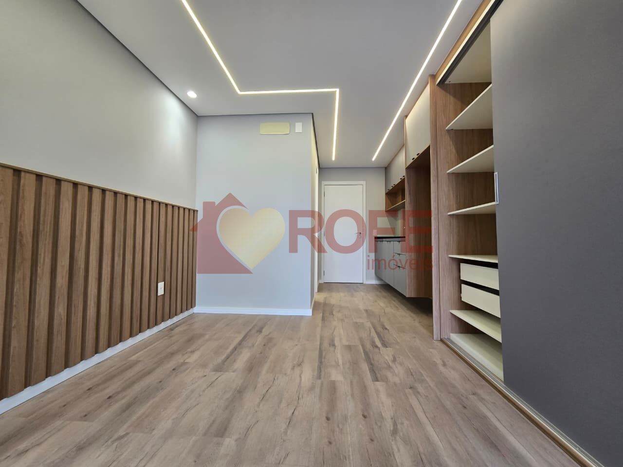 Foto 8 - RF45026