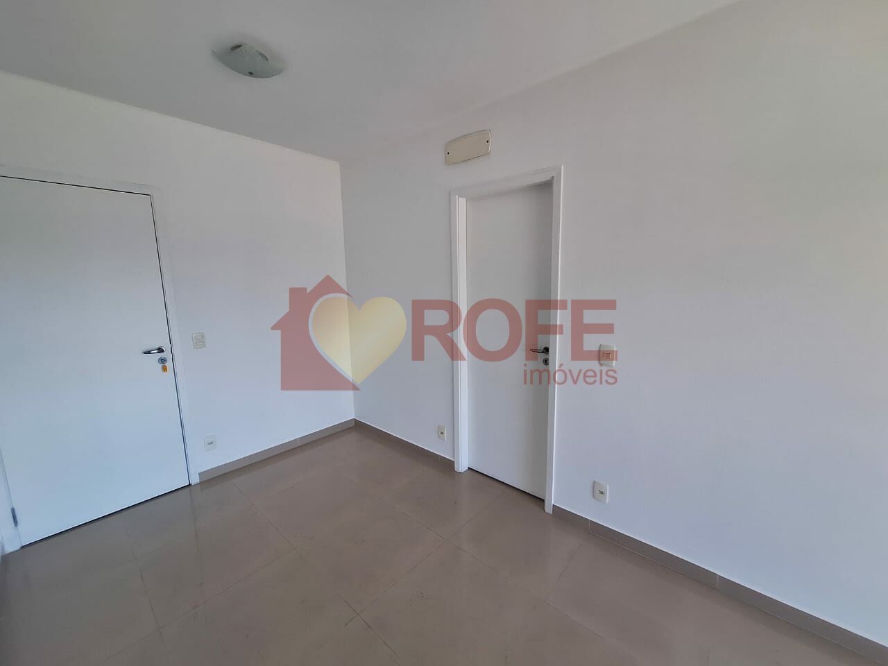 Foto 24 - RF45034