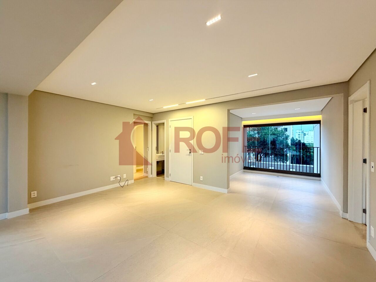 Foto 2 - RF45136