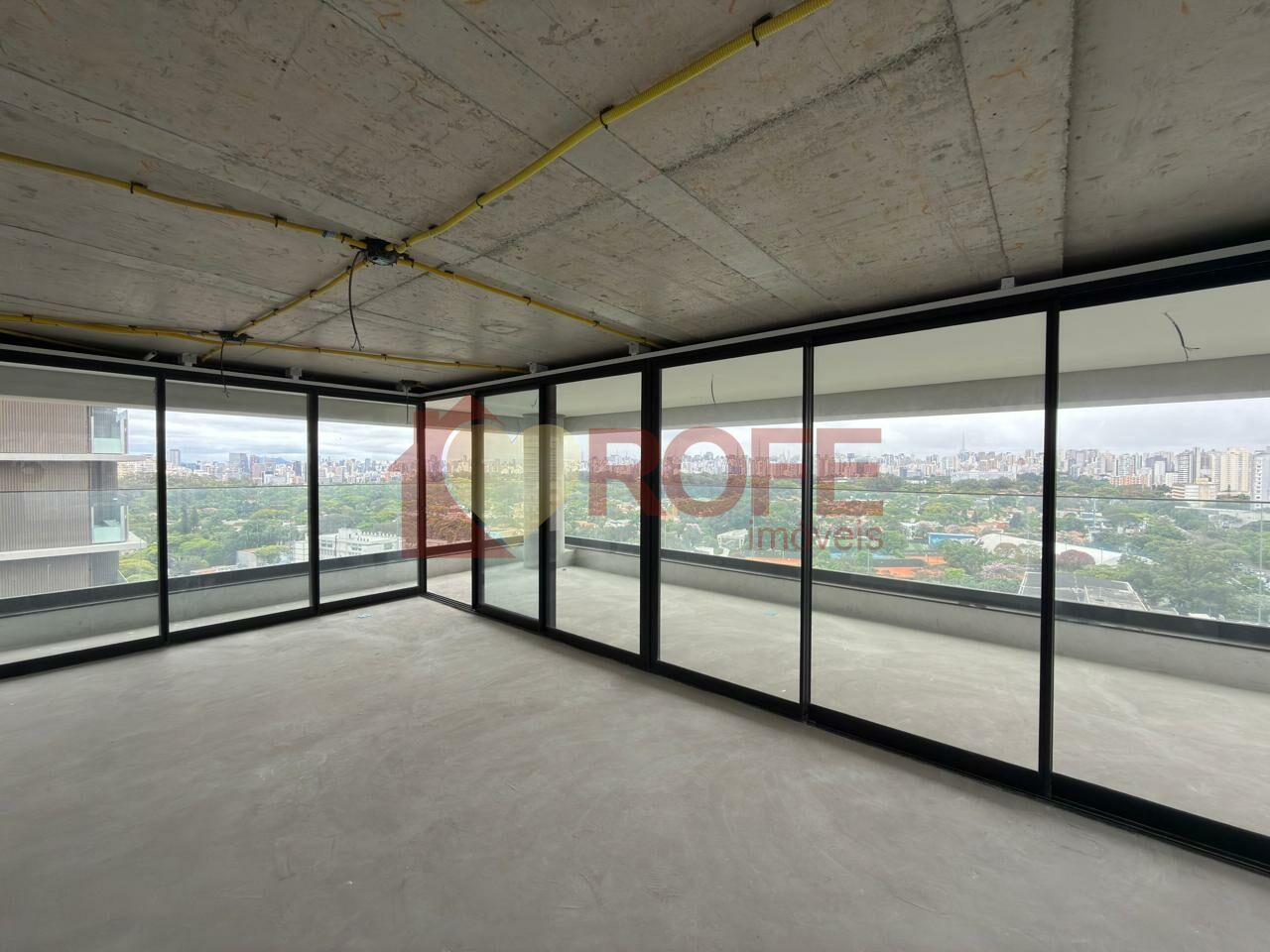 Foto 10 - RF45196