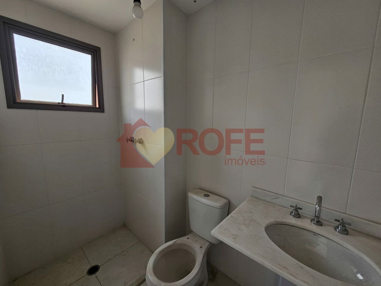 Foto 19 - RF45207