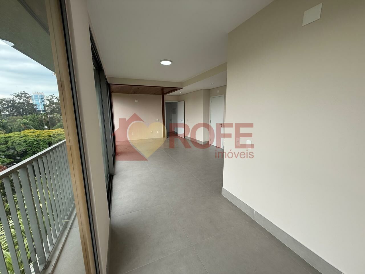 Foto 3 - RF45322