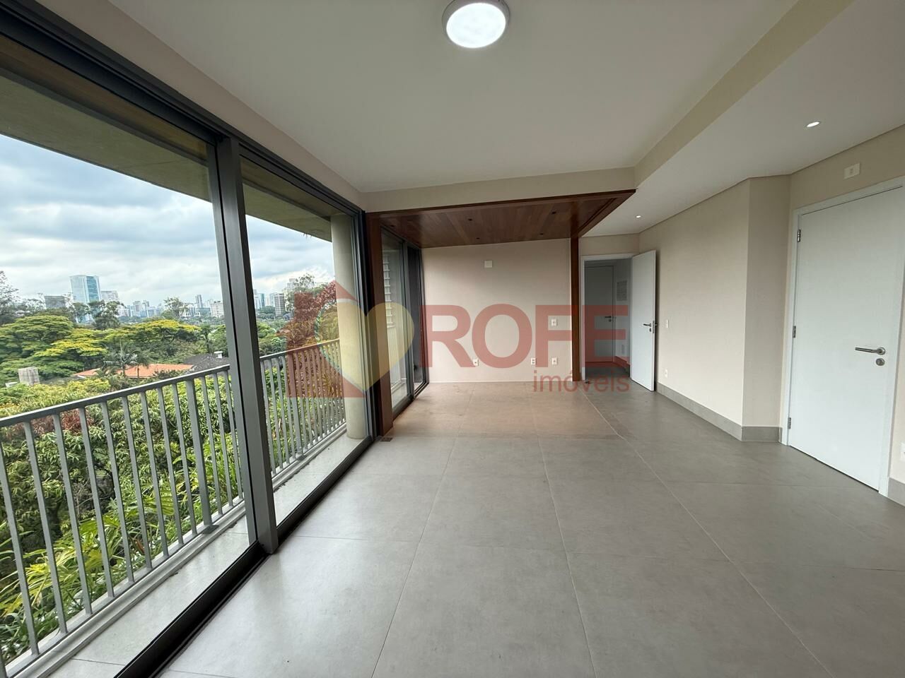 Foto 5 - RF45322