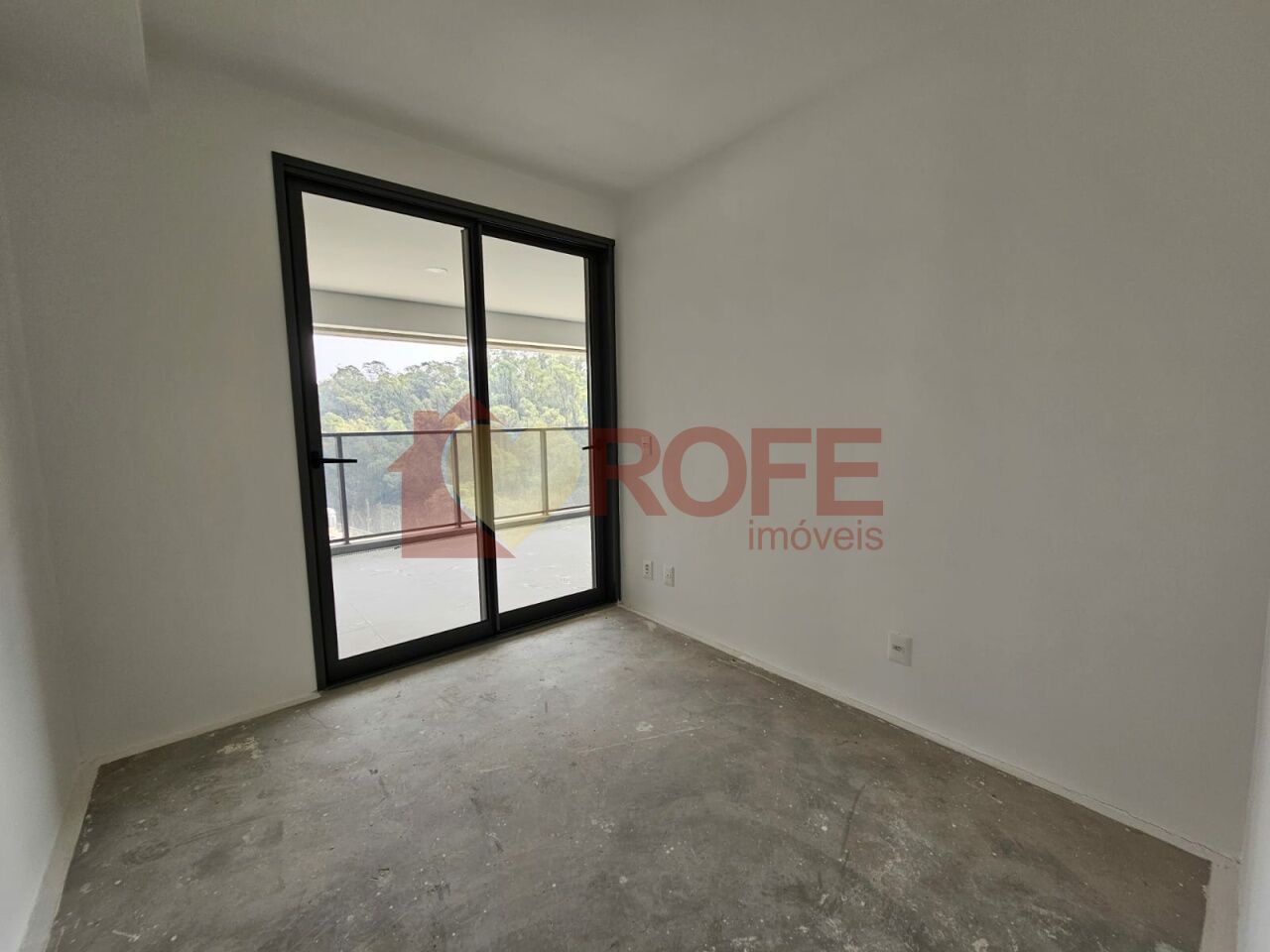Foto 8 - RF45572