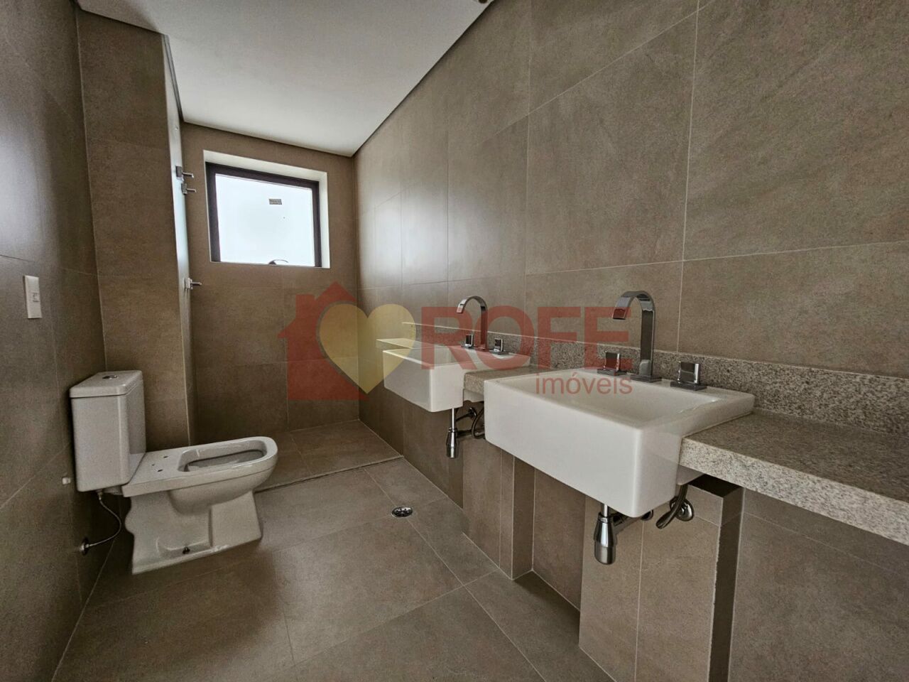 Foto 9 - RF45572