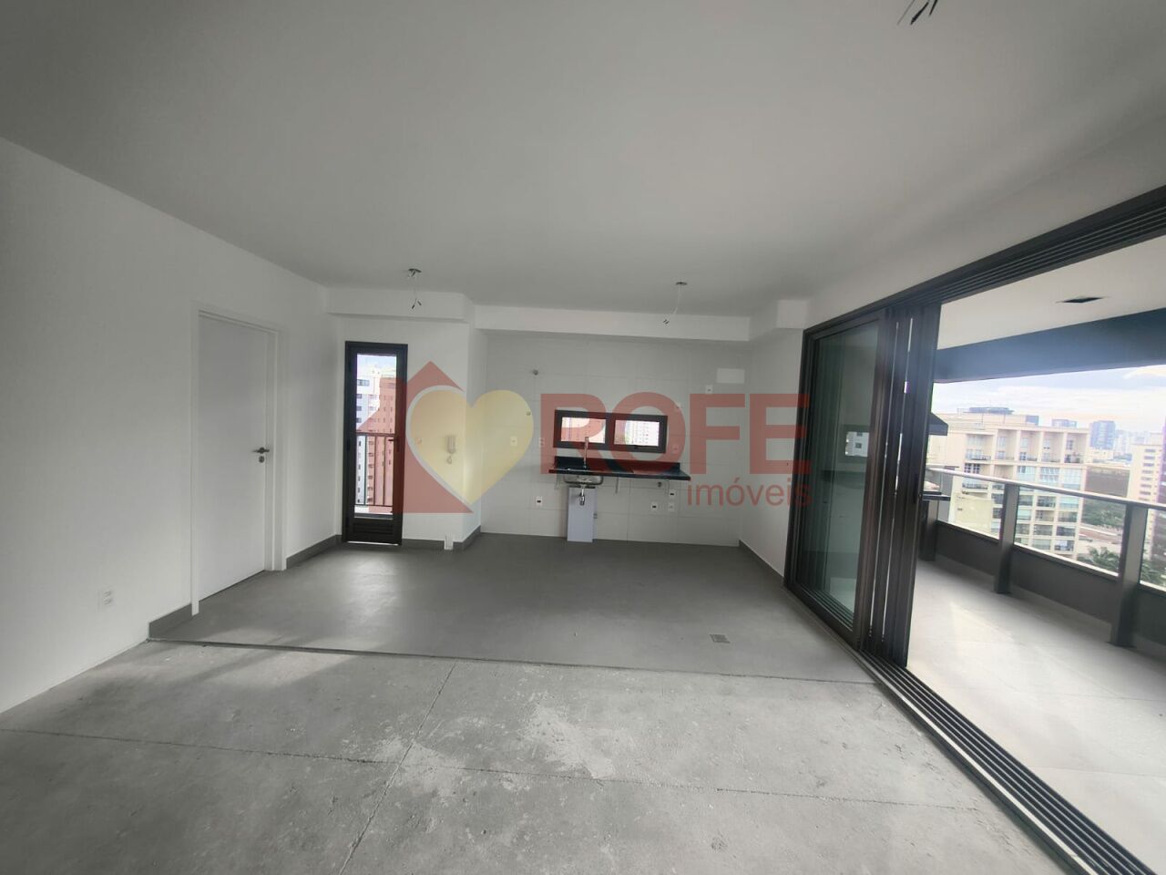 Foto 3 - RF45651