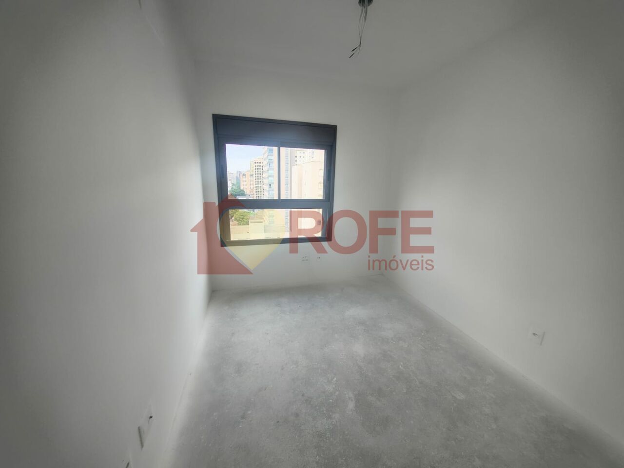 Foto 15 - RF45651