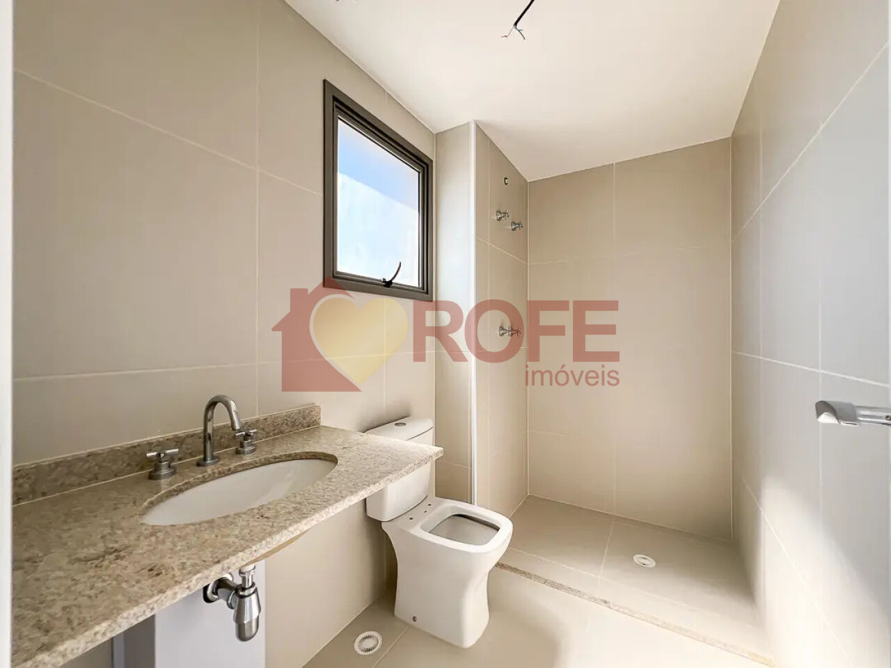 Foto 31 - RF45676