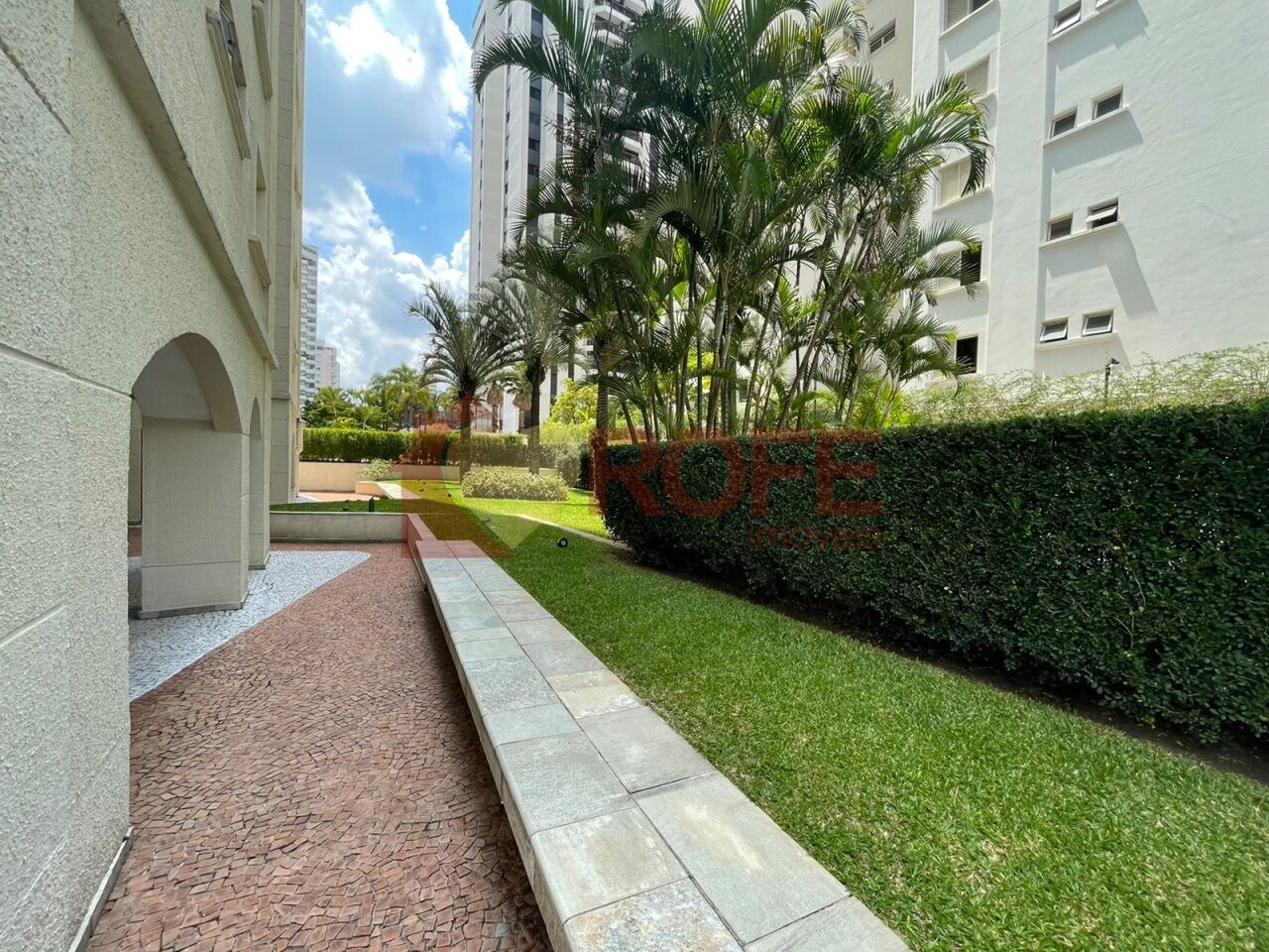 Foto 42 - RF45689